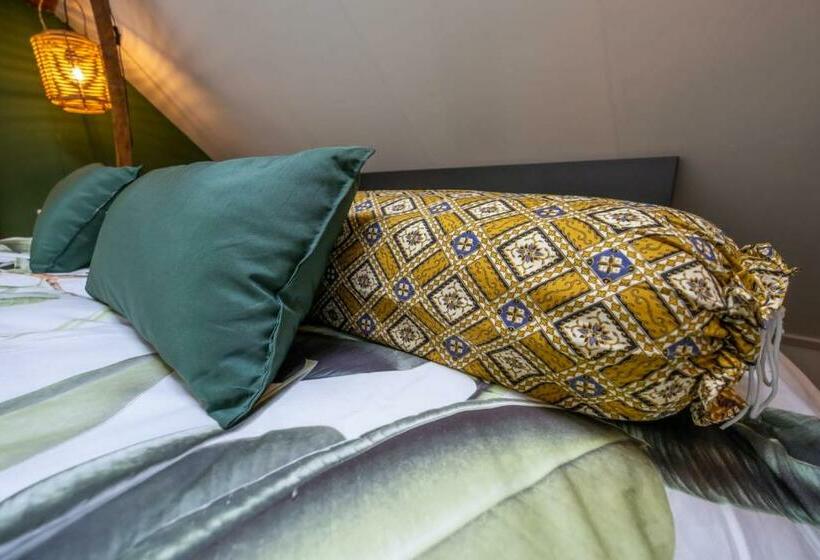 חדר דלוקס, Rumah Indo Garden