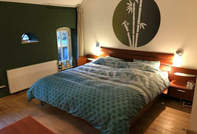 디럭스 룸, Rumah Indo Garden