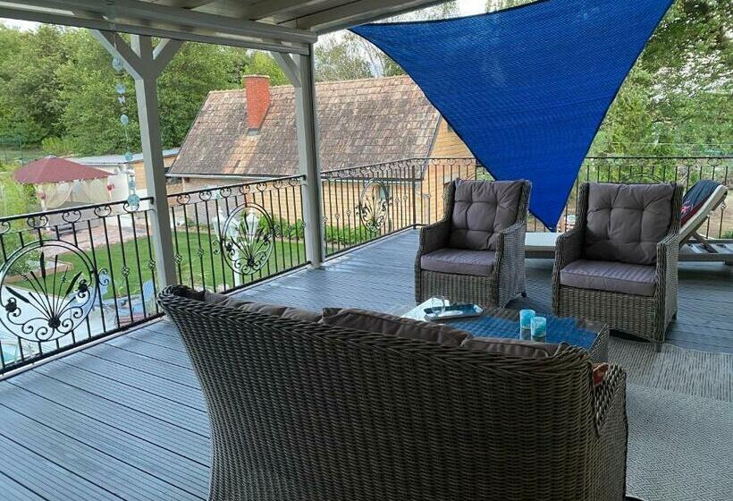 标准间带露台, Maria Vendéghaz