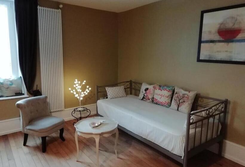 غرفة عائلية, Chambres D Hôtes La Tuilerie