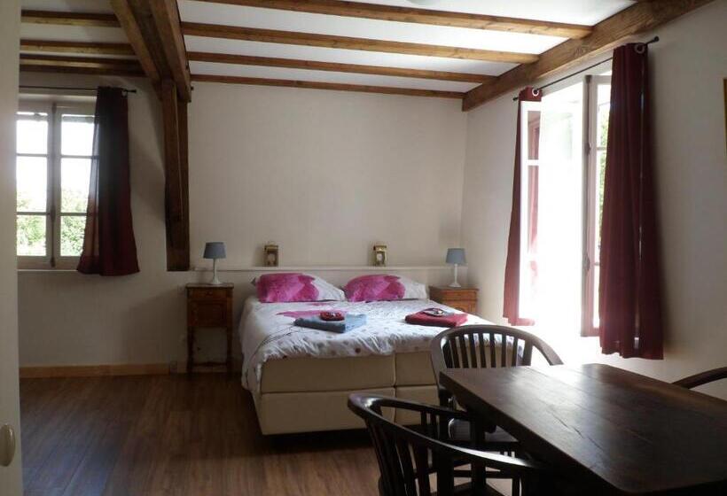 スタンダードトリプルルーム, Le Pont Du Roy