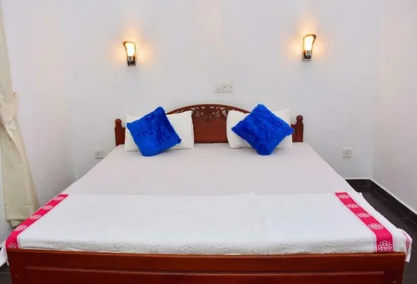 デラックスルーム, Mali Guest House
