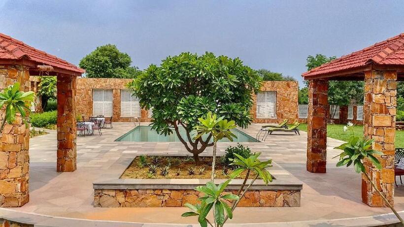 غرفة قياسية مطلّة علي الحديقة, Sariska Safari Lodge