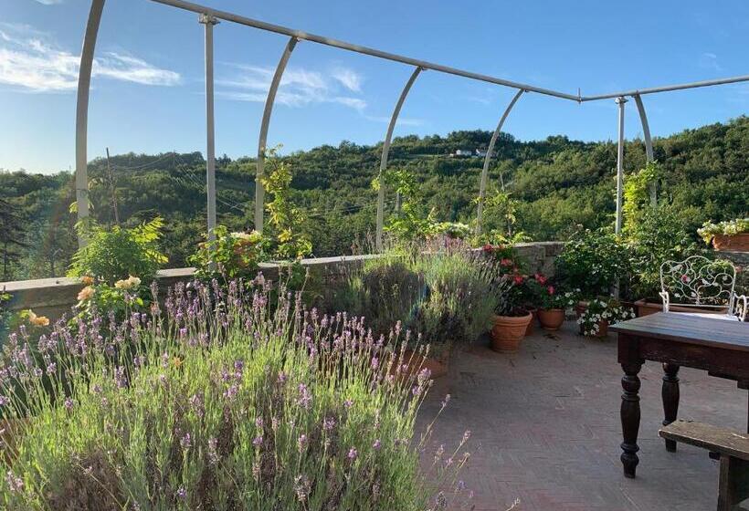 スイート, Torre Del Barbagianni   Castello Di Gropparello