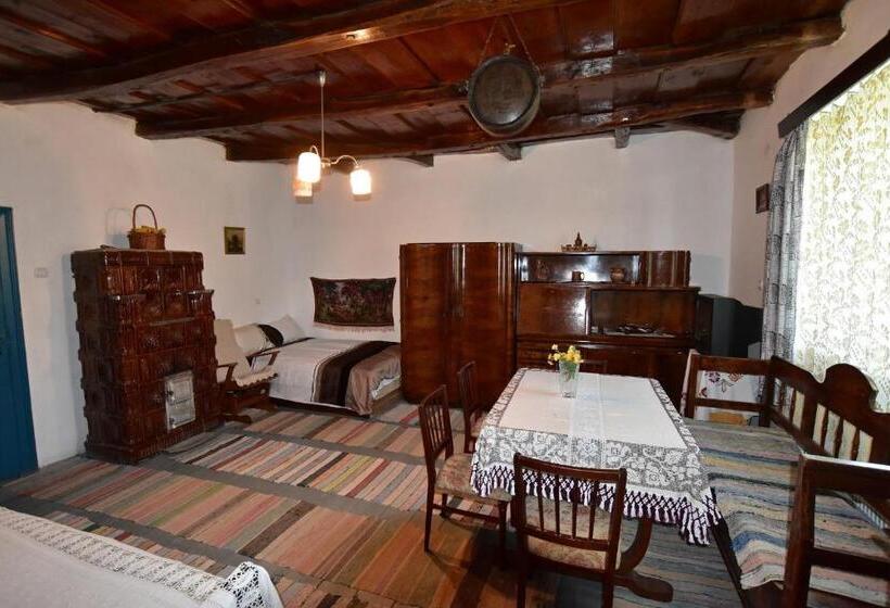 Семейный Номер, Casa Traditionala Ardeleana