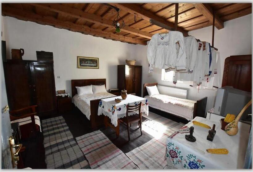 Семейный Номер, Casa Traditionala Ardeleana