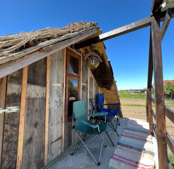 Семейное Бунгало, Casa Traditionala Ardeleana