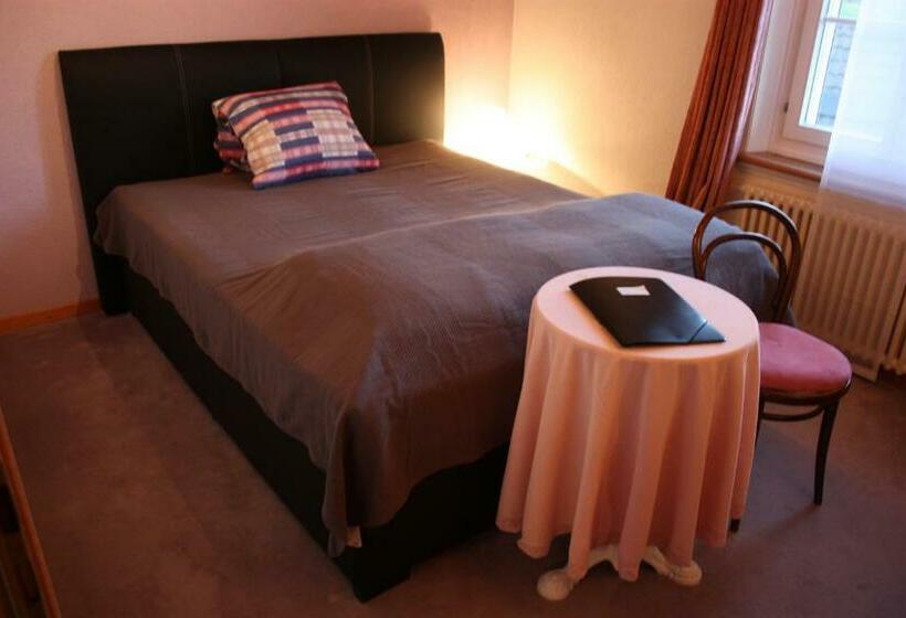 חדר סטנדרט, B&b Stirnimann