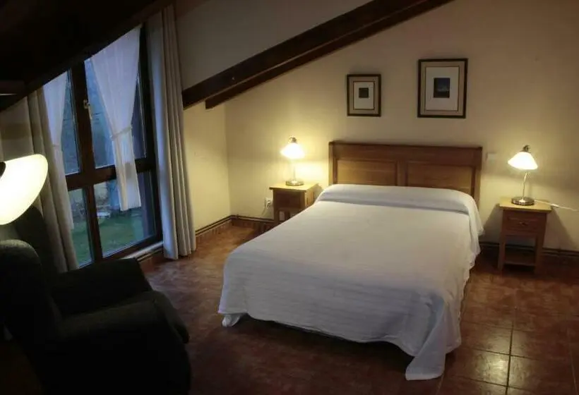 マウンテンビュースタンダードルーム, Albergue La Torre