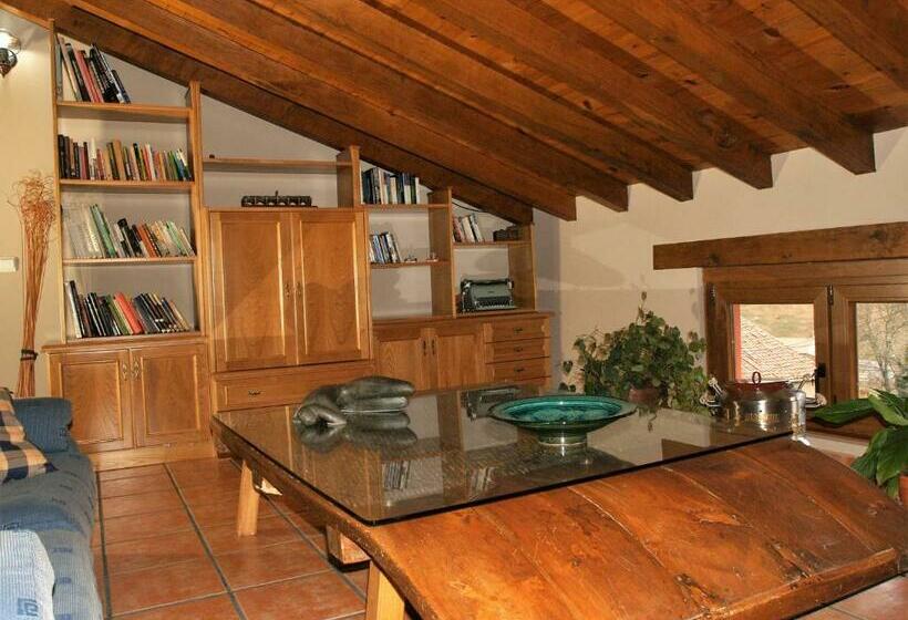 اتاق استاندارد با چشمانداز کوهستان, Albergue La Torre