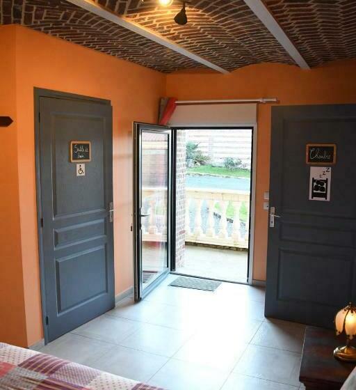 身障者適用スタンダードルーム, Chambres D Hôtes Entre Arras Et Albert Bed And Breakfast
