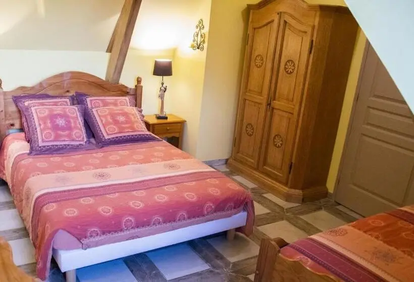 スタンダードトリプルルーム, Chambres D Hôtes Entre Arras Et Albert Bed And Breakfast