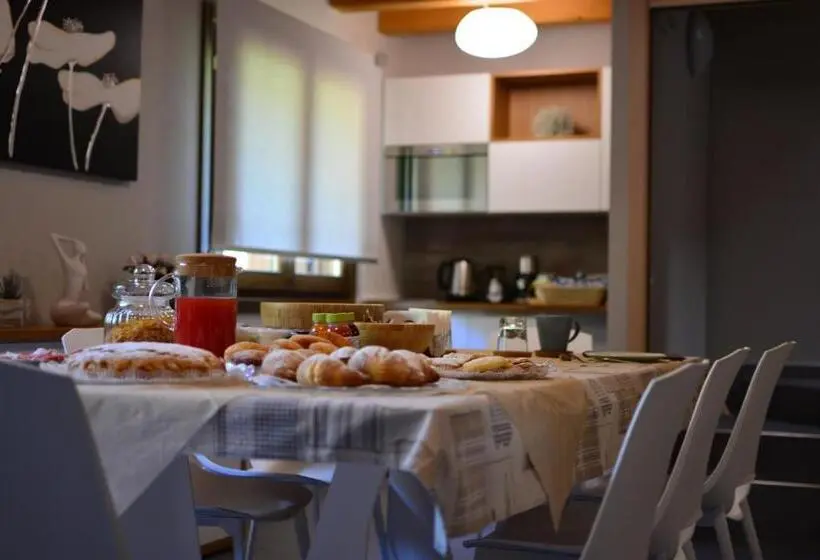 バス共有のスタンダードルーム, B&b Valtilí