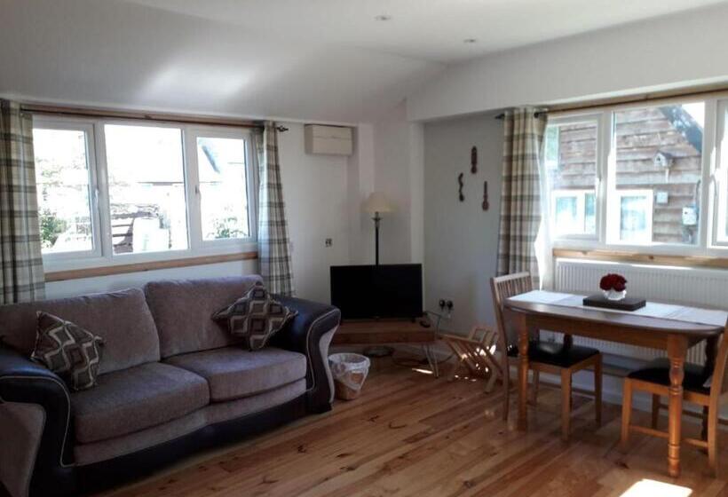 １ベッドルームハウス, Bank Farm House