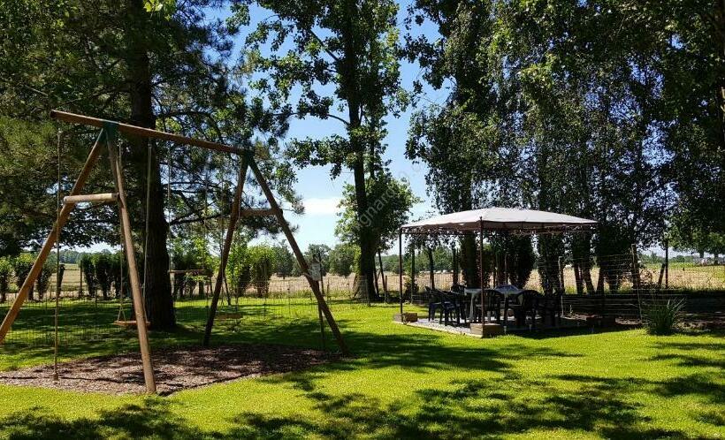 패밀리 룸, Chambre D Hôtes Le Gachignard