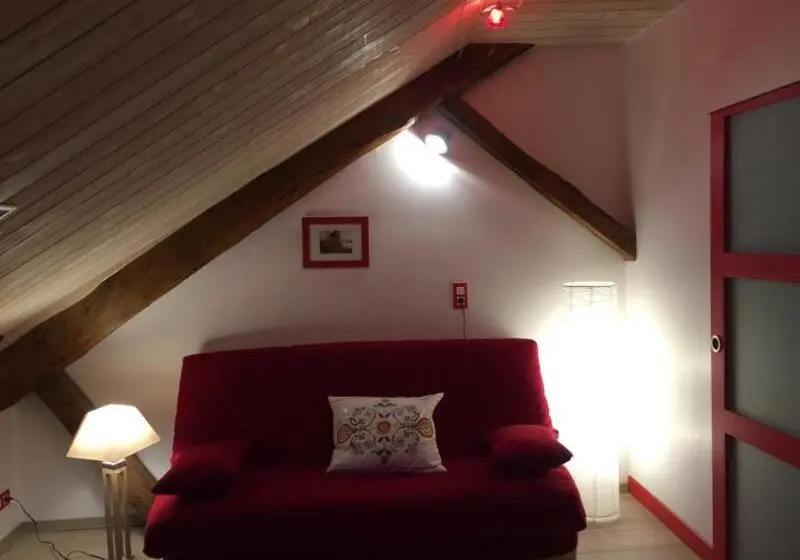 クラシックルーム, La Maison De Marie Claire