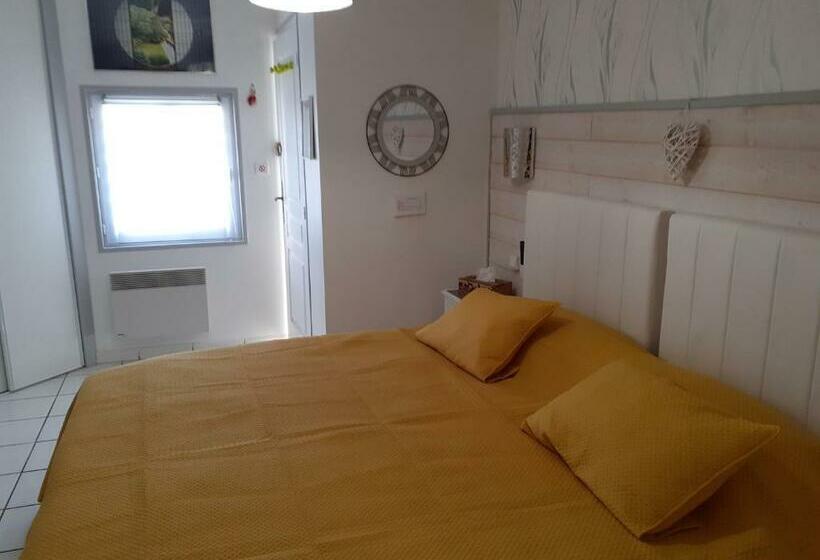 Номер Стандарт Вид на Сад, La Sylreine