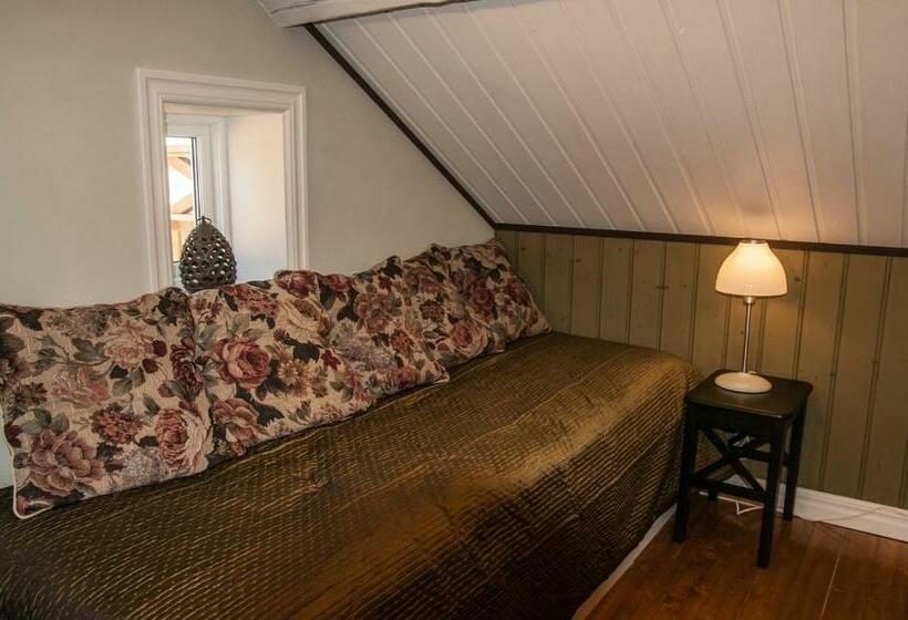 ファミリールーム, Tavlebords Honungsgård