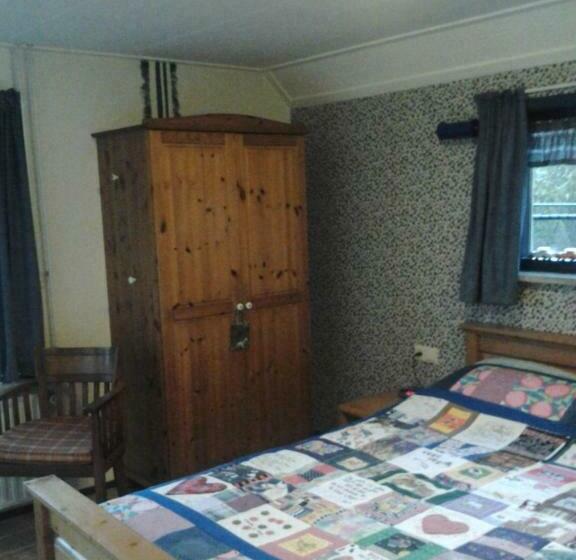 带共用浴室的标准房间, Bed & Breakfast “ Gastvrij Onthaal “