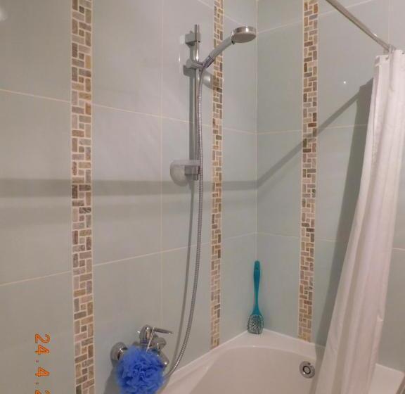 חדר סטנדרט חדר אמבטיה משותף, Chez Nous. B & B