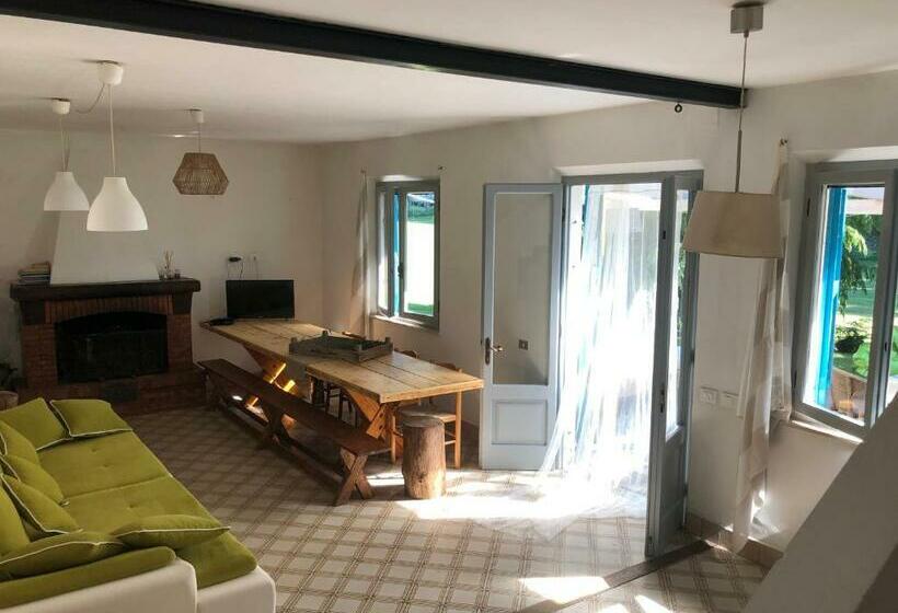 منزل 3 غرف نوم, Agriturismo La Casa Nel Bosco