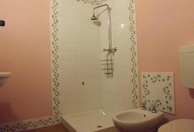 Номер Стандарт, Everland