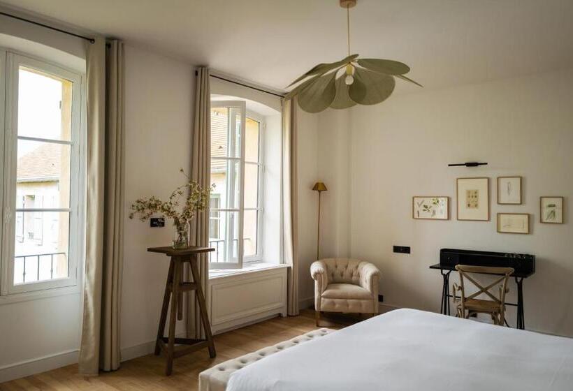 Полулюкс Повышенной Комфортности, Le Domaine De Primard