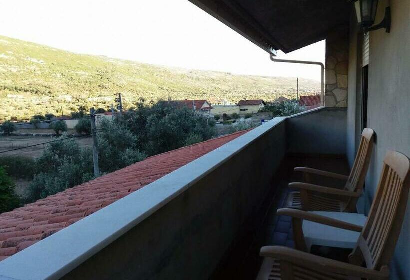 בית, חדר שינה 1, A Casa Da Serra   Alojamento Local