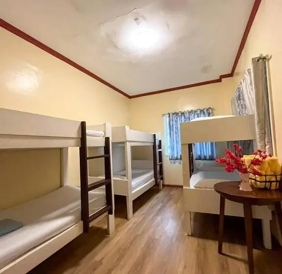 ２ベッドルームハウス, Dahilayan Comfy Cabin