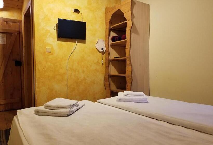 غرفة قياسية مطلة على الجبل, Kandaphery Guest Houses