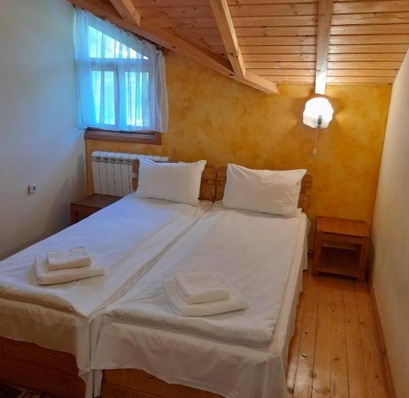 Номер Стандарт Вид на Горы, Kandaphery Guest Houses