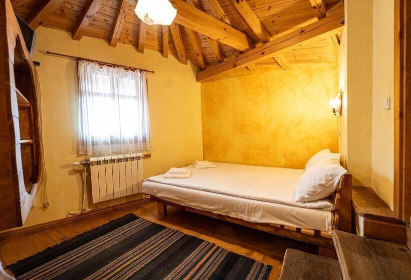 غرفة قياسية مطلة على الجبل, Kandaphery Guest Houses