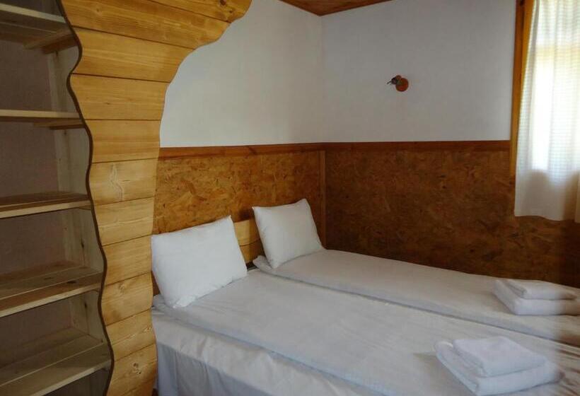 جناح, Kandaphery Guest Houses