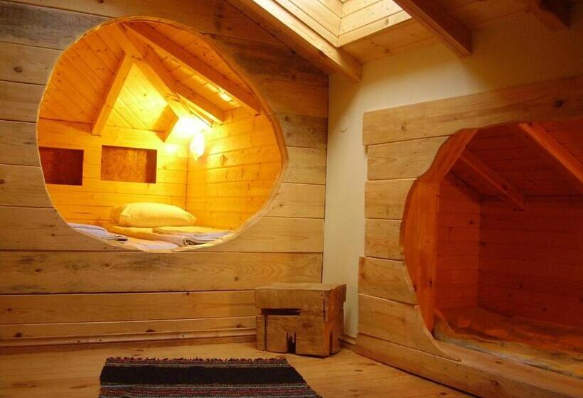 جناح, Kandaphery Guest Houses