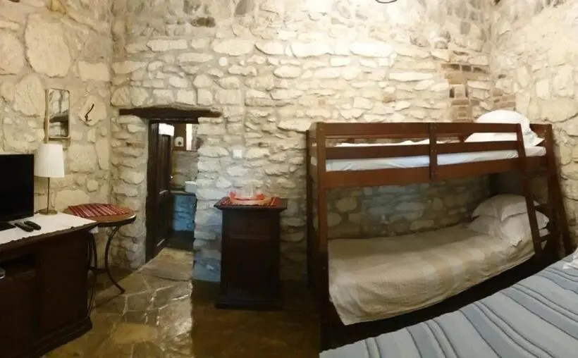 スタンダード４人部屋, Pensiunea Casa Dacilor