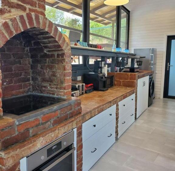 带1个卧室带泳池的公寓, Pensiunea Casa Dacilor