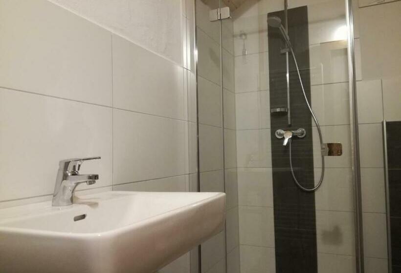 Номер Стандарт Вид на Горы, Wieser Hütte