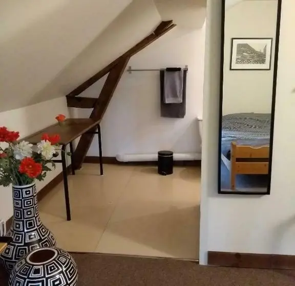 スタンダードルーム, Chambre D Hôtes L Ermite
