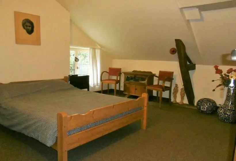 スタンダードルーム, Chambre D Hôtes L Ermite