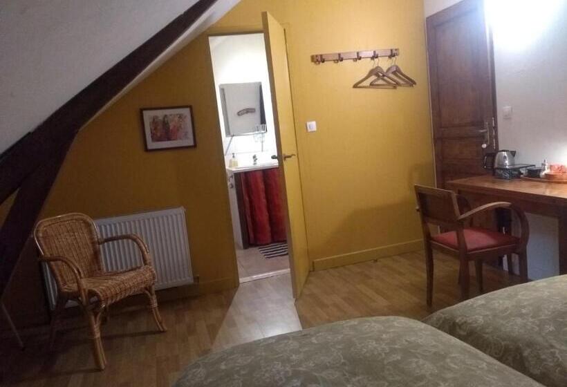 Номер Стандарт, Chambre D Hôtes L Ermite