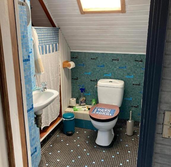 غرفة قياسية ثلاثية مطلة علي الحديقة, Chambre D Hôtes Chez Gustave & Compagnie