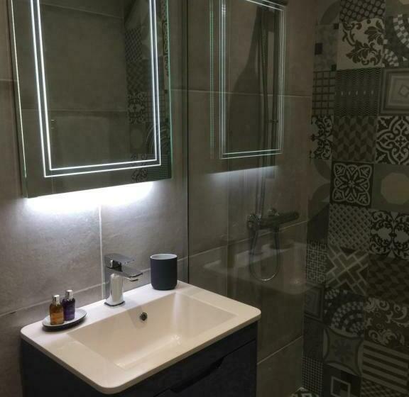 스탠다드 룸, Chez Montiz