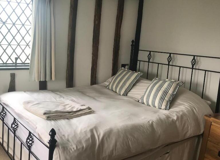 스탠다드 룸 가든 전망, Hurst Hill