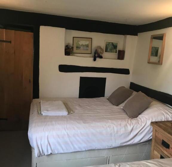 스탠다드 룸 공동 욕실, Hurst Hill