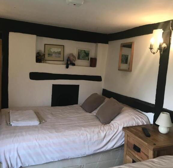 스탠다드 룸 공동 욕실, Hurst Hill