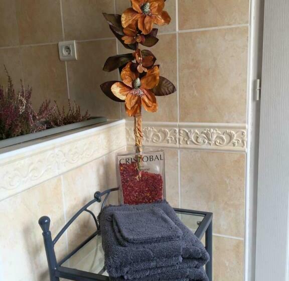 Номер Deluxe, Le Beauvaisis