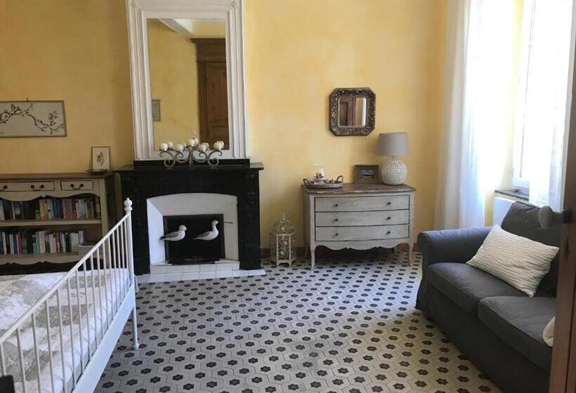 스탠다드 룸 공동 욕실, Maison La Vie Est Belle