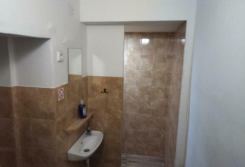 4인용 스탠다드 룸, U Dragouna