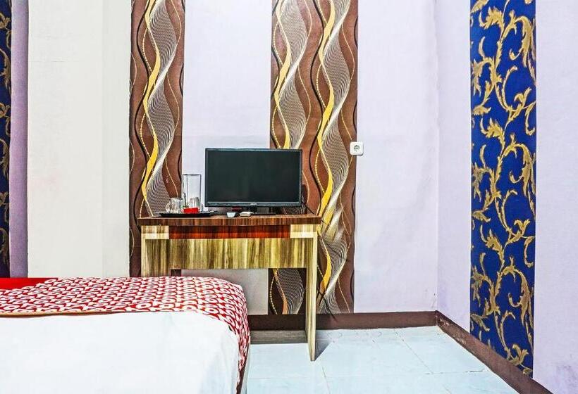 חדר דלוקס, Collection O 91488 Hotel Lingkarsut Jeneponto