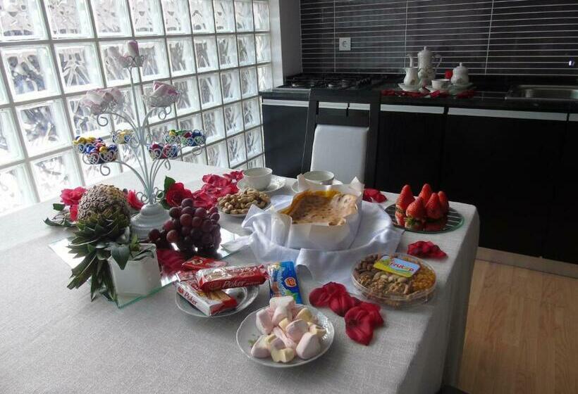 جناح ديلوكس, Quintinha Dos Queiroses